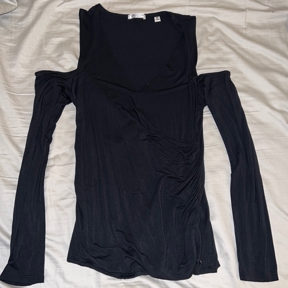 4/$50 Abercrombie & Fitch | Top
